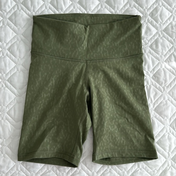 Old Navy Active Biker Shorts - 5 Pairs - Picture 3 of 6